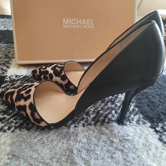 Michael Kors - Picture 3 of 5